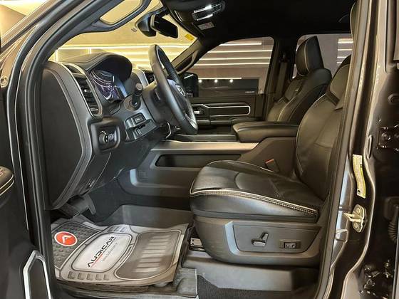 RAM 2500 6.7 I6 TURBO DIESEL LARAMIE NIGHT EDITION CD 4X4 AUTOMÁTICO
